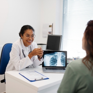 Médico de fibrose pulmonar Tratamento de doenças crônicas Sorocaba Médico de fibrose pulmonar Clínica Médica Sorocaba Pneumologista em Sorocaba