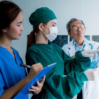 Pneumologista especialista em UTI Tratamento de doenças respiratórias em Sorocaba Pneumologista especialista em UTI Exames pulmonares em Sorocaba
